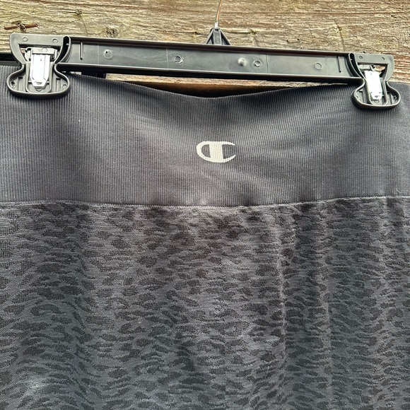 Champion Mixed Brand Black and Navy Workout Leggings Bundle - Picture 10 of 10